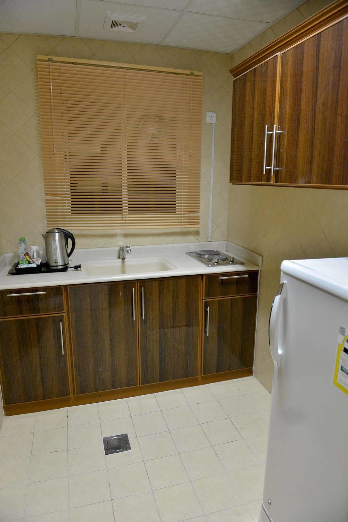 Al Mawasem Al Arbaa Aparthotel Al Al Jubail Εξωτερικό φωτογραφία