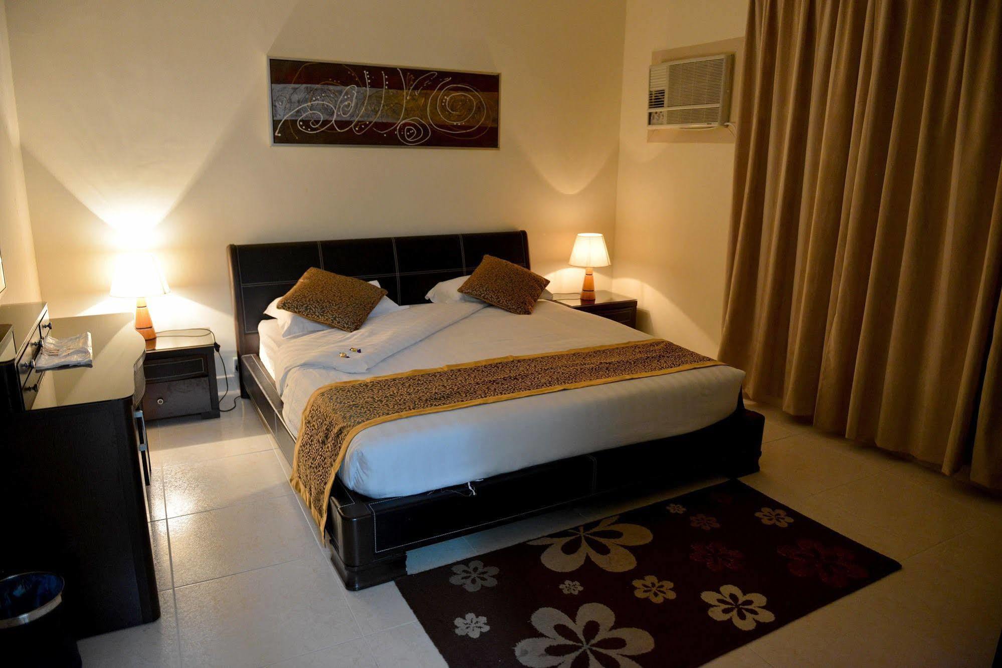 Al Mawasem Al Arbaa Aparthotel Al Al Jubail Εξωτερικό φωτογραφία